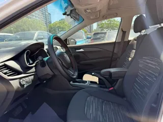 Chevrolet Cavalier 2019 купить из Китая, цена 1 092 000 ₽ — Suifenhe Auto