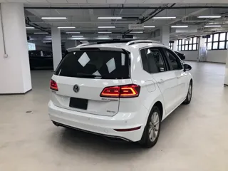 Volkswagen Golf Sportsvan 2020 купить из Китая, цена 1 494 000 ₽ — Suifenhe Auto