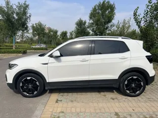 Volkswagen Tacqua 2020 купить из Китая, цена 1 474 000 ₽ — Suifenhe Auto