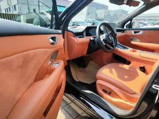 Shangjie H5 2025 купить из Китая, цена 4 003 000 ₽ — Suifenhe Auto
