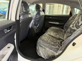 Dongfeng Aeolus E70 2026 купить из Китая, цена 1 623 000 ₽ — Suifenhe Auto