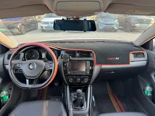 Volkswagen Sagitar 2018 купить из Китая, цена 1 305 000 ₽ — Suifenhe Auto