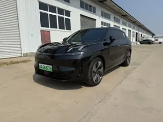 Lynk & Co 08 EM-P 2025 купить из Китая, цена 3 885 000 ₽ — Suifenhe Auto