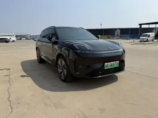 Lynk & Co 08 EM-P 2025 купить из Китая, цена 3 885 000 ₽ — Suifenhe Auto