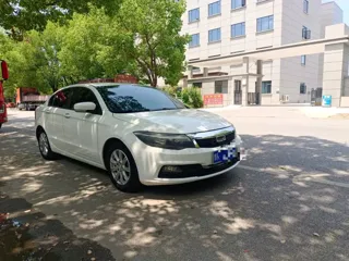 Qoros 3 2019 купить из Китая, цена 1 090 000 ₽ — Suifenhe Auto