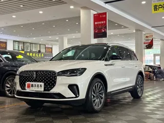 Lincoln Corsair 2024 купить из Китая, цена 4 279 000 ₽ — Suifenhe Auto