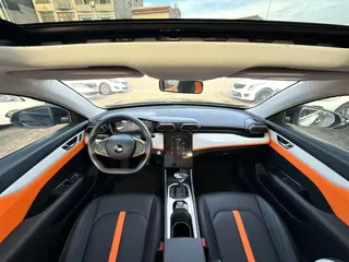 Dongfeng Aeolus Yixuan 2020 купить из Китая, цена 1 163 000 ₽ — Suifenhe Auto