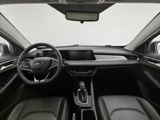 Ford Escort 2022 купить из Китая, цена 1 060 000 ₽ — Suifenhe Auto