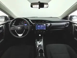 Toyota Corolla 2019 купить из Китая, цена 1 237 000 ₽ — Suifenhe Auto