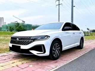 Volkswagen Lavida 2023 купить из Китая, цена 1 367 000 ₽ — Suifenhe Auto
