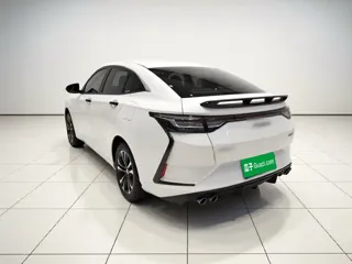 Dongfeng Aeolus Yixuan 2023 купить из Китая, цена 1 005 000 ₽ — Suifenhe Auto