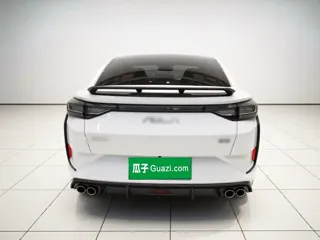 Dongfeng Aeolus Yixuan 2023 купить из Китая, цена 1 005 000 ₽ — Suifenhe Auto