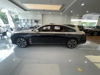 Hongqi H9 2025 купить из Китая, цена 5 107 000 ₽ — Suifenhe Auto