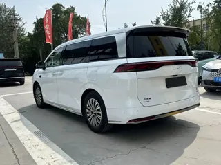 BYD Xia 2026 купить из Китая, цена 5 571 000 ₽ — Suifenhe Auto