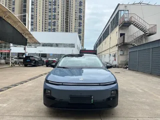 Leapmotor B01 2025 купить из Китая, цена 2 836 000 ₽ — Suifenhe Auto