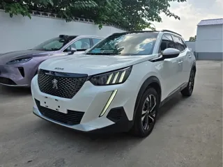 Peugeot 2008 2021 купить из Китая, цена 1 107 000 ₽ — Suifenhe Auto