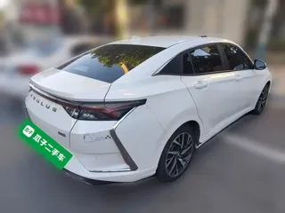 Dongfeng Aeolus Yixuan 2019 купить из Китая, цена 1 093 000 ₽ — Suifenhe Auto