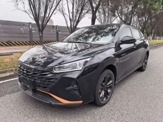 Dongfeng Aeolus Yixuan 2023 купить из Китая, цена 941 000 ₽ — Suifenhe Auto
