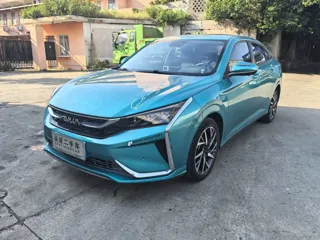 Dongfeng Aeolus Yixuan 2021 купить из Китая, цена 1 239 000 ₽ — Suifenhe Auto