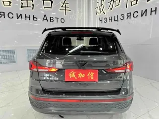 Jetta VS5 2023 купить из Китая, цена 1 863 000 ₽ — Suifenhe Auto