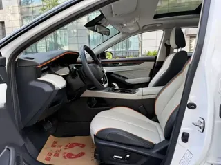 Dongfeng Aeolus Yixuan 2021 купить из Китая, цена 1 139 000 ₽ — Suifenhe Auto