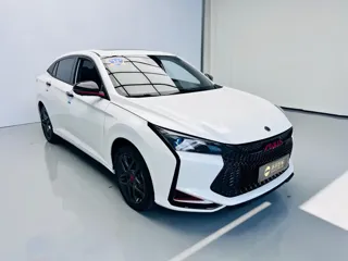 Dongfeng Aeolus Yixuan 2022 купить из Китая, цена 1 040 000 ₽ — Suifenhe Auto