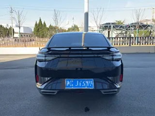 Dongfeng Aeolus Yixuan 2025 купить из Китая, цена 1 331 000 ₽ — Suifenhe Auto