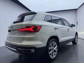 Jetta VS7 2022 купить из Китая, цена 1 654 000 ₽ — Suifenhe Auto
