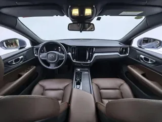 Volvo S60 2024 купить из Китая, цена 3 801 000 ₽ — Suifenhe Auto
