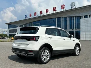 Volkswagen T-Cross 2022 купить из Китая, цена 1 732 000 ₽ — Suifenhe Auto
