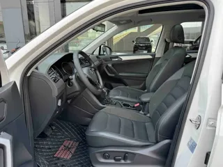 Volkswagen Tiguan 2020 купить из Китая, цена 1 756 000 ₽ — Suifenhe Auto