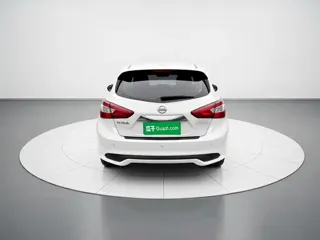 Nissan Tiida 2021 купить из Китая, цена 1 562 000 ₽ — Suifenhe Auto
