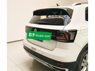 Volkswagen T-Cross 2020 купить из Китая, цена 1 461 000 ₽ — Suifenhe Auto