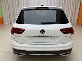 Volkswagen Tiguan 2023 купить из Китая, цена 2 478 000 ₽ — Suifenhe Auto