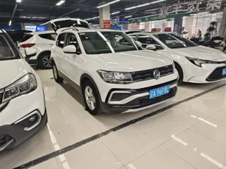Volkswagen T-Cross 2020 купить из Китая, цена 1 395 000 ₽ — Suifenhe Auto