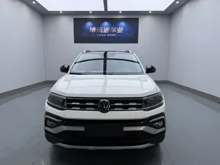 Volkswagen T-Cross 2022 купить из Китая, цена 1 693 000 ₽ — Suifenhe Auto