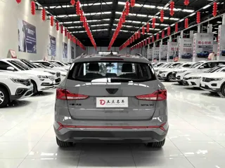 Jetta VS7 2023 купить из Китая, цена 1 955 000 ₽ — Suifenhe Auto