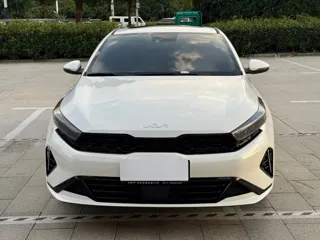 Kia K3 2024 купить из Китая, цена 1 672 000 ₽ — Suifenhe Auto