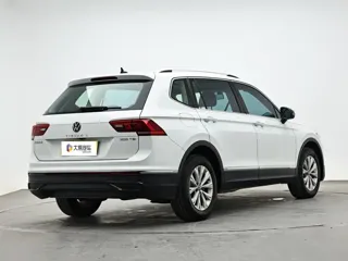 Volkswagen Tiguan 2024 купить из Китая, цена 2 943 000 ₽ — Suifenhe Auto