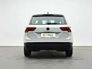 Volkswagen Tiguan 2024 купить из Китая, цена 2 943 000 ₽ — Suifenhe Auto