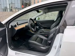 Tesla Model 3 2020 купить из Китая, цена 3 935 000 ₽ — Suifenhe Auto