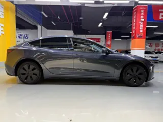 Tesla Model 3 2024 купить из Китая, цена 4 951 000 ₽ — Suifenhe Auto