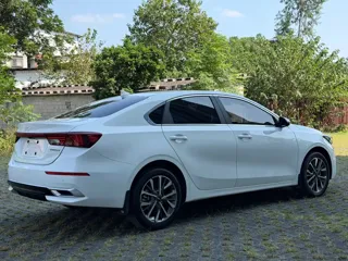 Kia K3 2022 купить из Китая, цена 1 347 000 ₽ — Suifenhe Auto