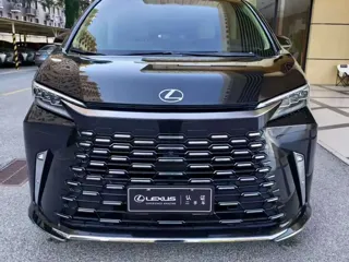 Lexus LM 2024 купить из Китая, цена 29 066 000 ₽ — Suifenhe Auto