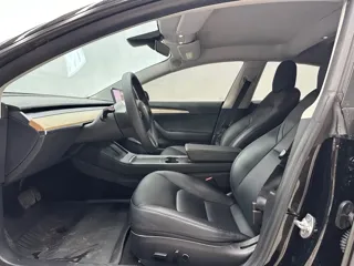 Tesla Model 3 2021 купить из Китая, цена 4 377 000 ₽ — Suifenhe Auto
