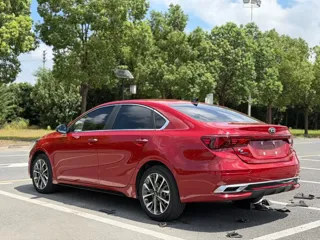 Kia K3 2019 купить из Китая, цена 1 297 000 ₽ — Suifenhe Auto