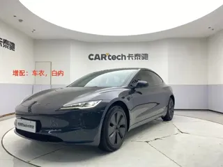 Tesla Model 3 2024