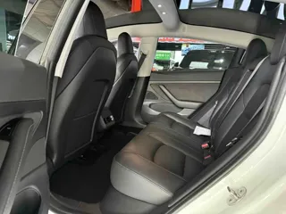 Tesla Model 3 2020 купить из Китая, цена 4 304 000 ₽ — Suifenhe Auto