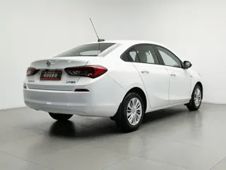 Buick Excelle 2023 купить из Китая, цена 930 000 ₽ — Suifenhe Auto