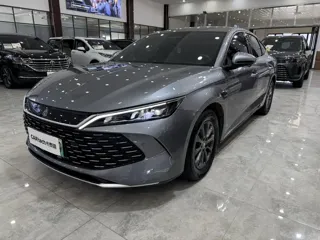 BYD Qin 2025 купить из Китая, цена 2 643 000 ₽ — Suifenhe Auto